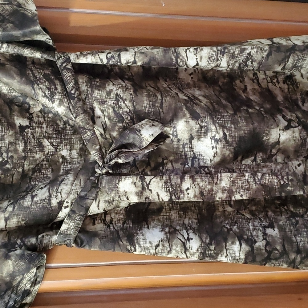 MIHA DRESS, Green moss, size 6 tie at waist bell short sleeves. Complete… - Picture 4 of 10